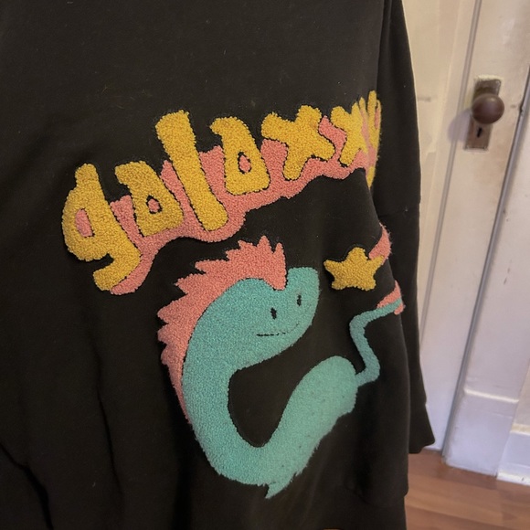 Galaxxxy Dino sweater - Picture 2 of 5